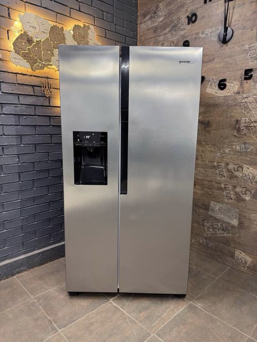 Холодильник Samsung Side-By-Side RS68A8840B1 з ЄС МАГАЗИН БУ ТЕХНІКИ