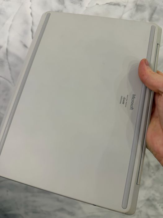 Microsoft surface go i5 8gb 128gbssd