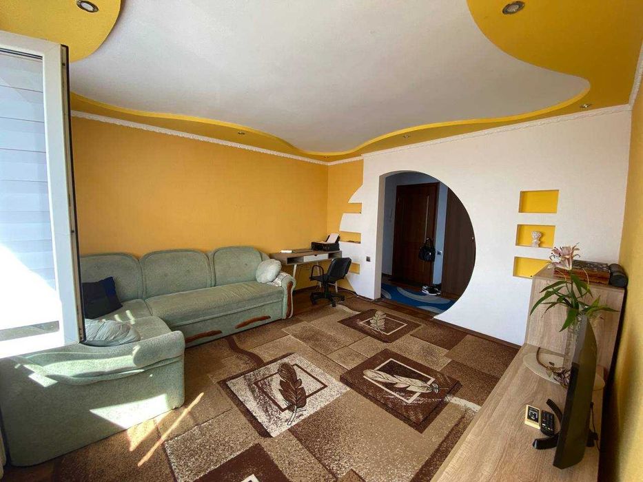 Продаётся 2-комнатная квартира на Спасской