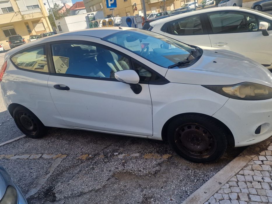 Vendo carro comercial