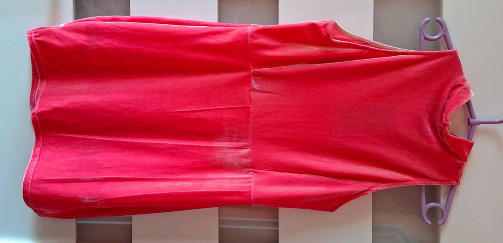 Różowa welurowa sukienka MARVA