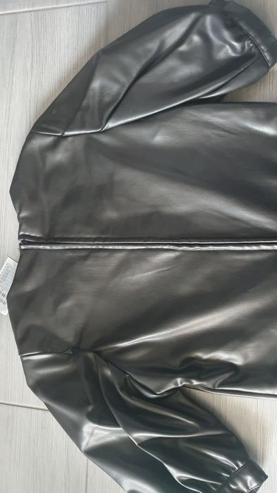 Sukienka H&M ze skóry ekologicznej