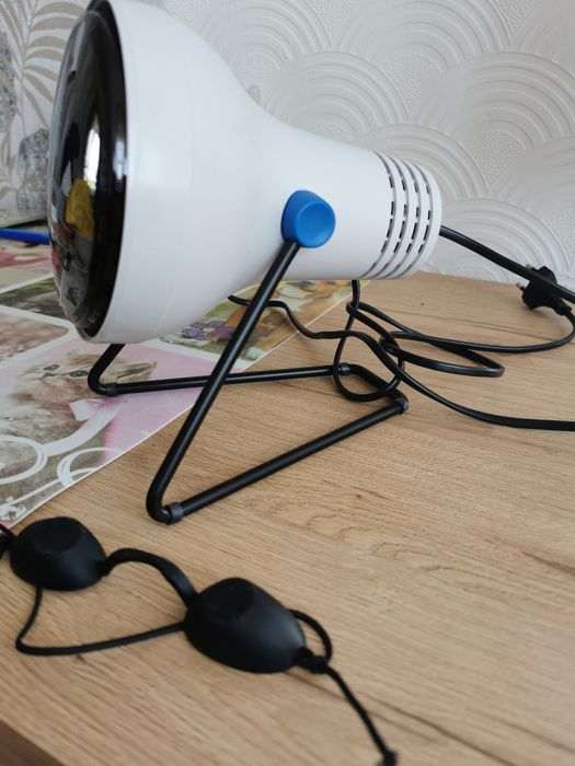 Lampa solux na podczerwień