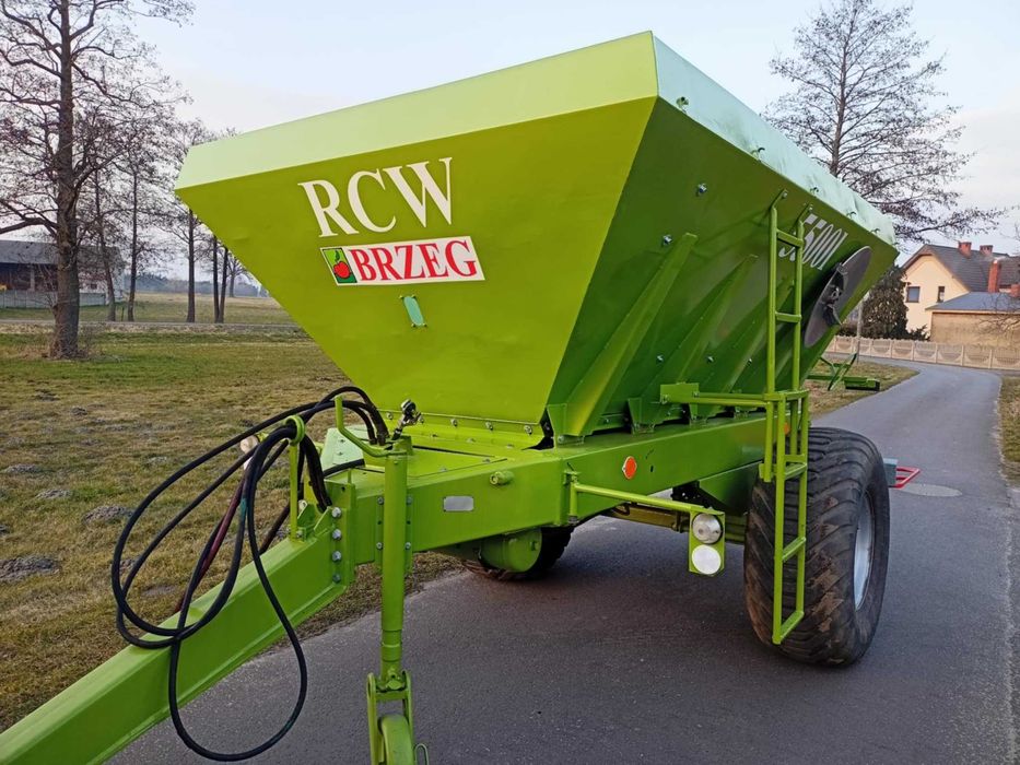 Rozsiewacz RCW 5500