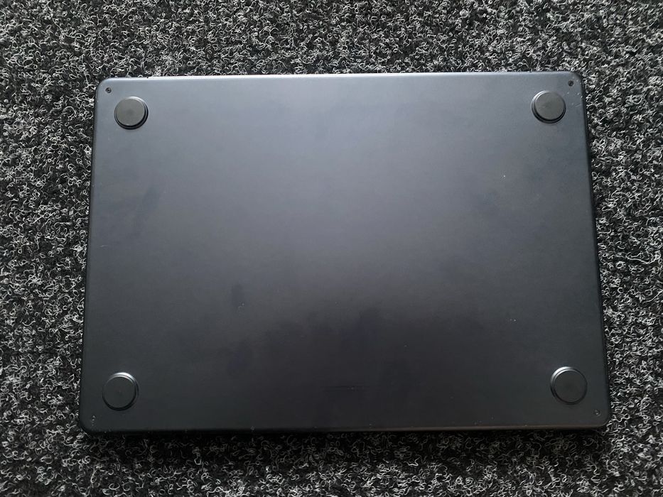 MacBook Air M2 13.6 8/512