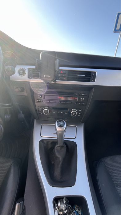 BMW 320d - NEGOCIÁVEL - Muito bom estado, sem acidentes