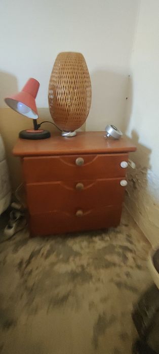 Conjunto Quarto Casal Completo: Cama, Cabeceira e 2 Cómodas de 3 Gavet