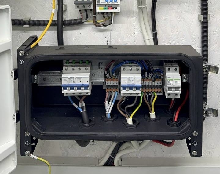 Сонячна електростанція SOLAX 15 кW + АКБ 17,4 kWh