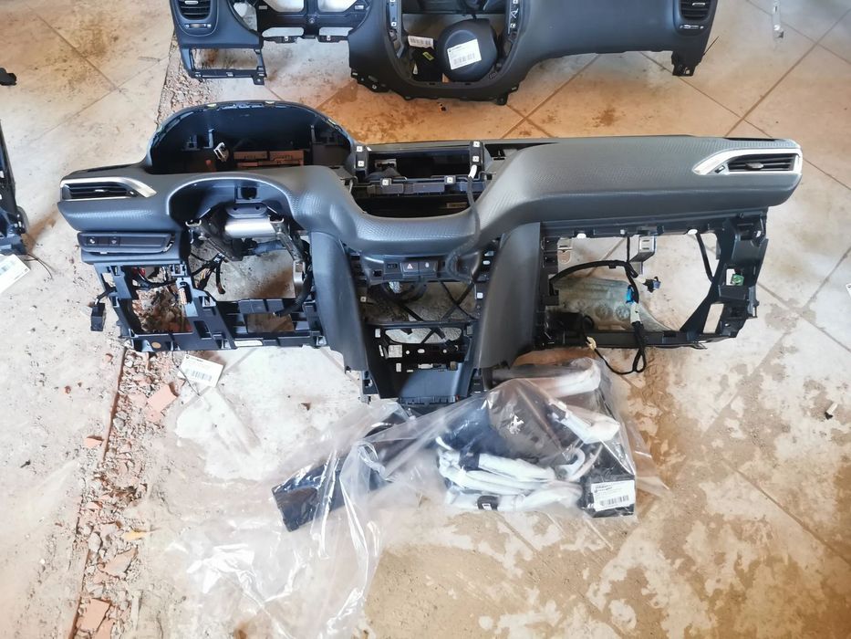 Conjunto de Airbags Peugeot 208 do ano 2015