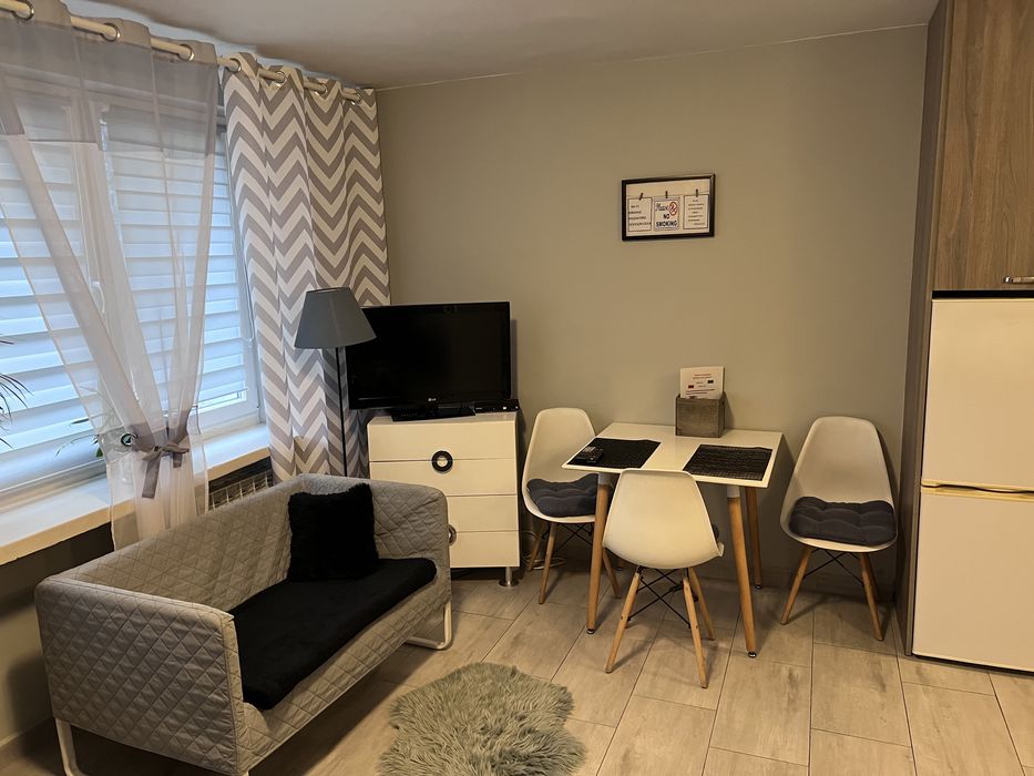 Apartament  w Centrum, tuż przy metrze. Doby, noce, godziny.