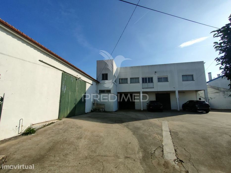 Armazém - Vila Moreira, Alcanena