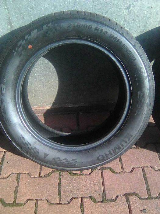 Opony Kumho Ecsta PS71 215/60R17 96H