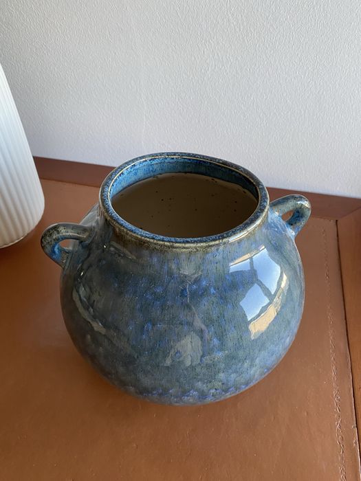 Jarra azul pintada nova