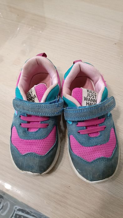 Adidasy dla dziewczynki