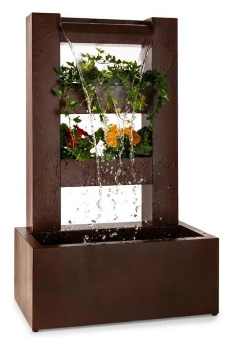 Fontanna ogrodowa wodospad na kwiaty