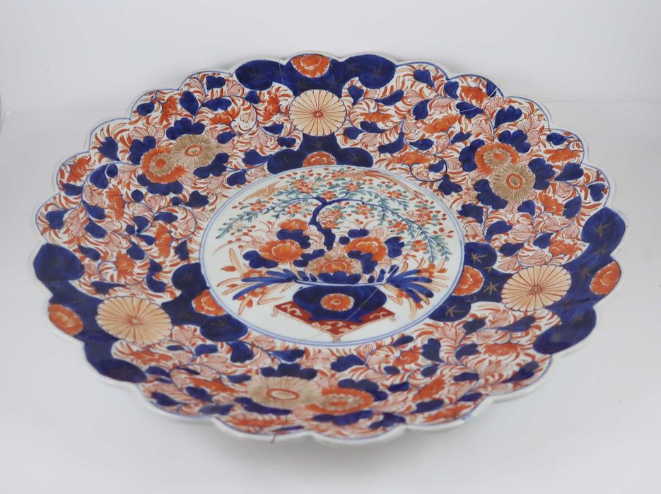 Prato "Gigante" Imari Séc. XIX - 45.5 cm