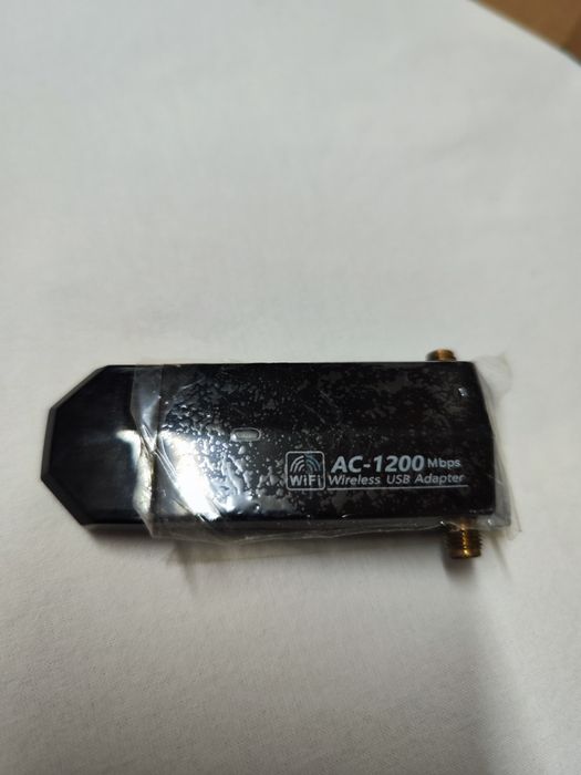 Adaptador USB Wi‑Fi AC1200 — compatível com Linux