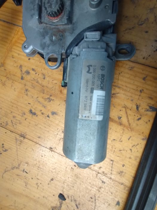 Люк на запчастини w169 w245  A180 B-Class