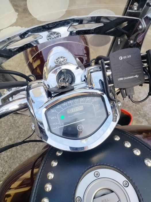 YAMAHA XVS 1300 Midnight Star