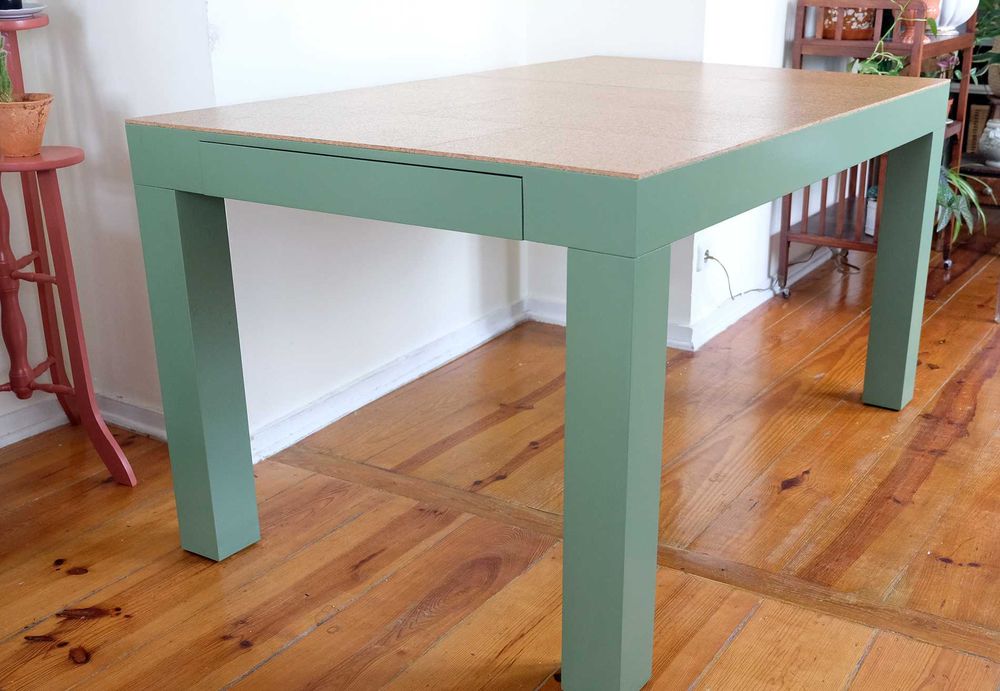 Mesa de jantar extensível verde e tampo cortiça - original e robusta