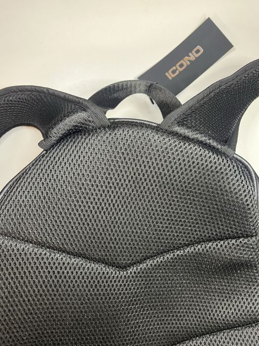 Elegancki czarny plecak miejski Icono damski męski