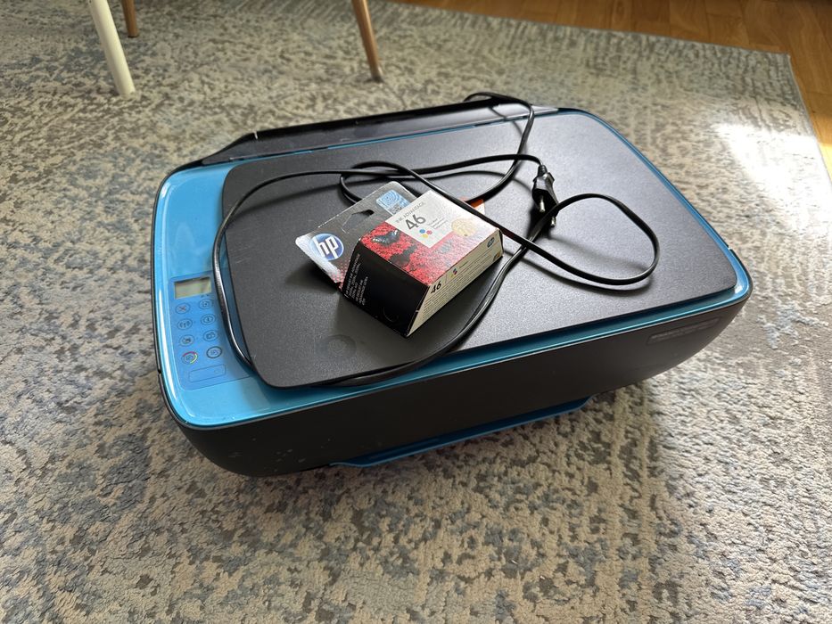 Drukarka skaner kombajn kolory urzadzenie wielofunkcyjne hp deskjet