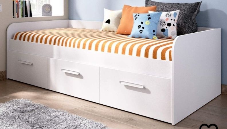 Cama com gavetas