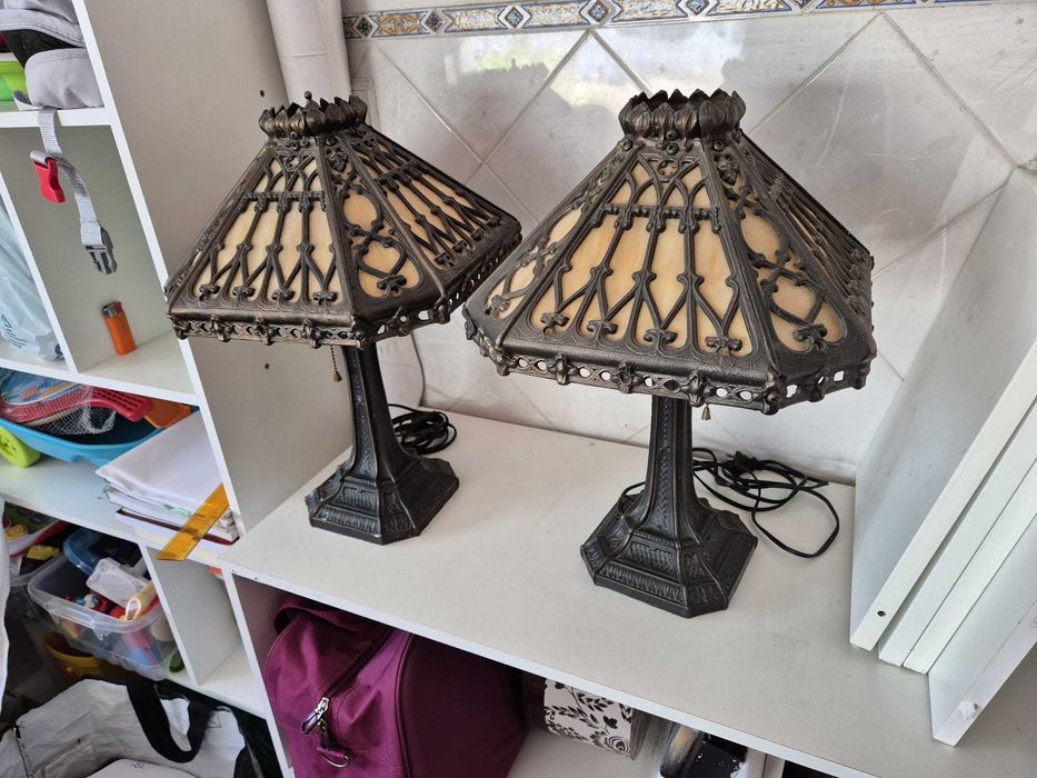 Candeeiro de mesa retro quadrado Tiffany com vitral de 35 cm