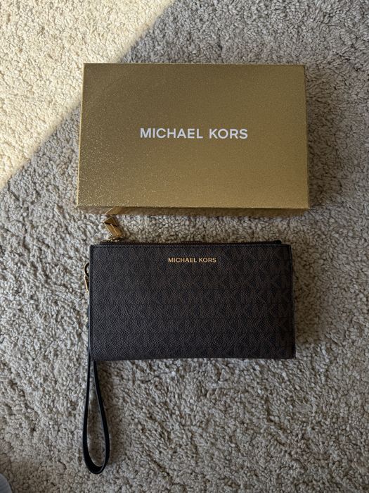 Michael Kors Jet Set double Zip Wristlet