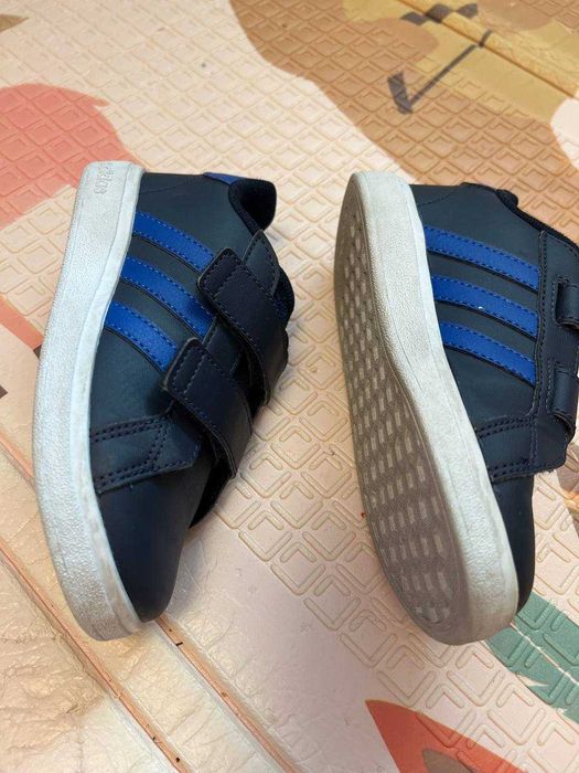 Buty dla chłopca – bardzo dobry stan
