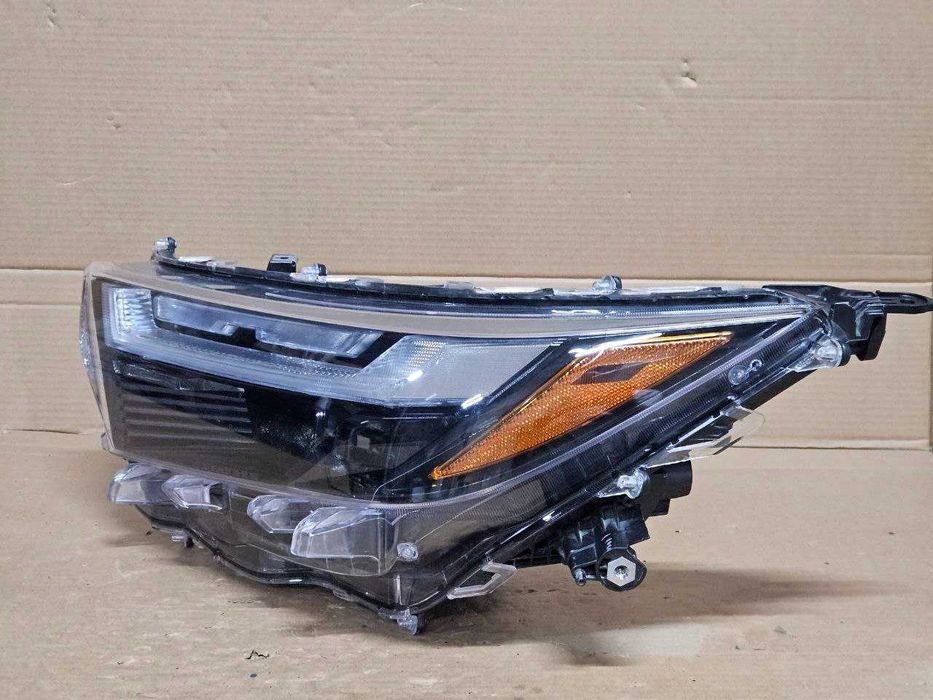 Фара левая Toyota RAV4 Full Led ДХО 2022 2023 2024 2025