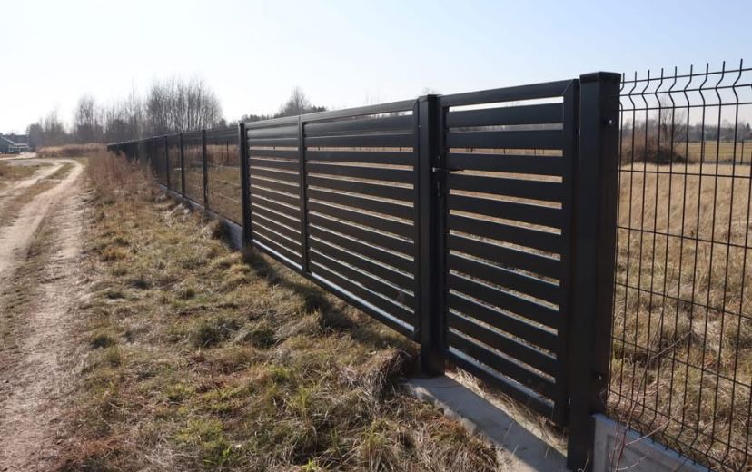 ogrodzenia panelowe 40 zł Montaz /MAterial