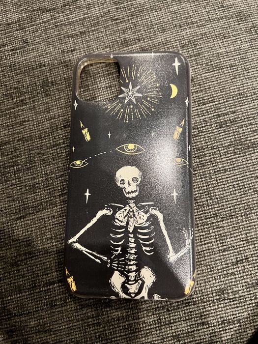 Kilka etui do IPhone 11