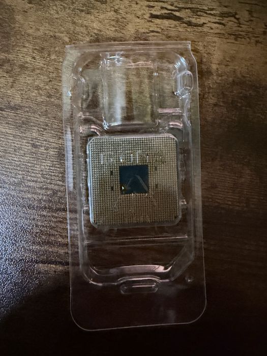 AMD Ryzen 7 3700X 8-Core (com cooler e caixa)