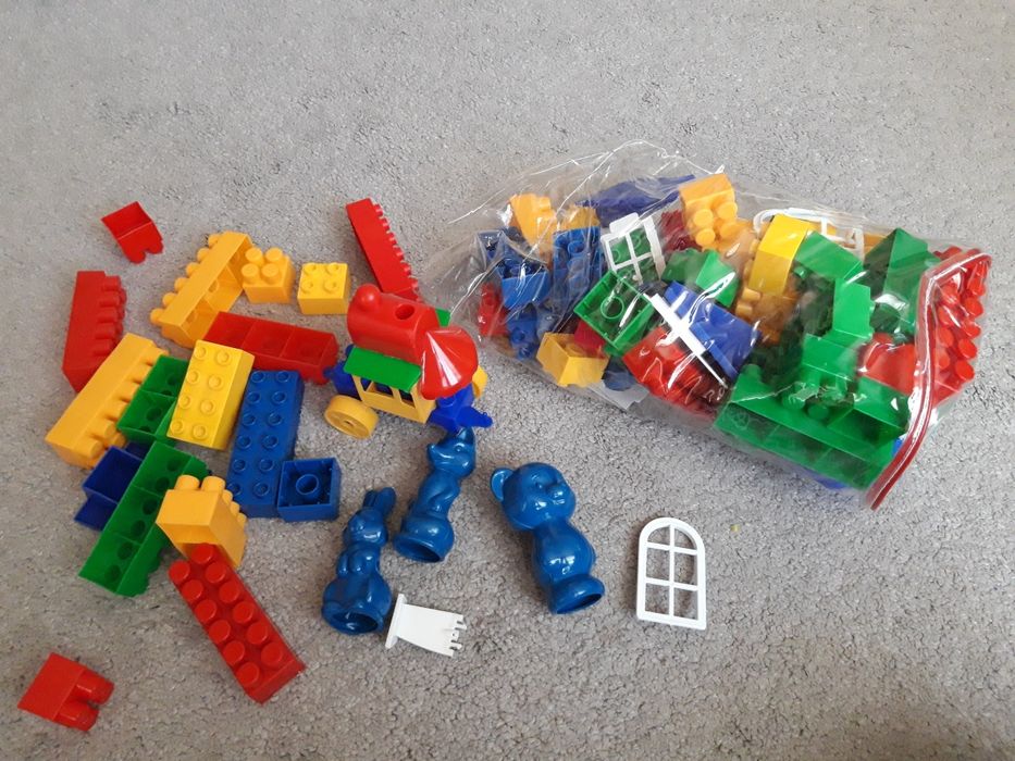 Продам дитячі іграшки