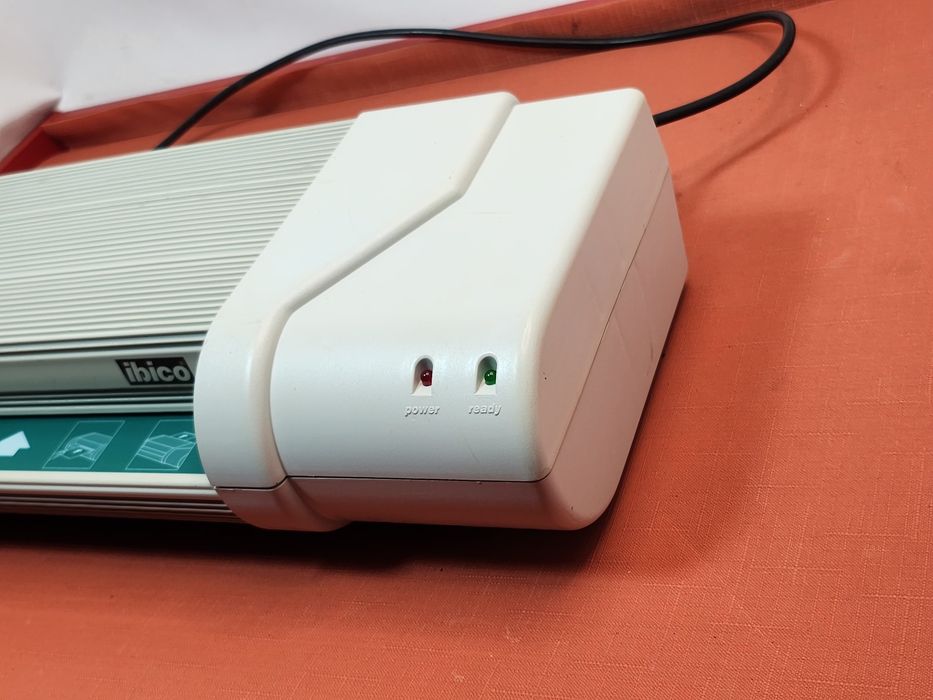 laminator Ibico ML-9.