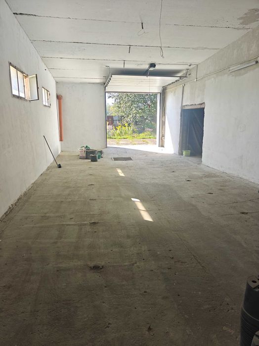 Parking, zimowanie kamperów przyczep