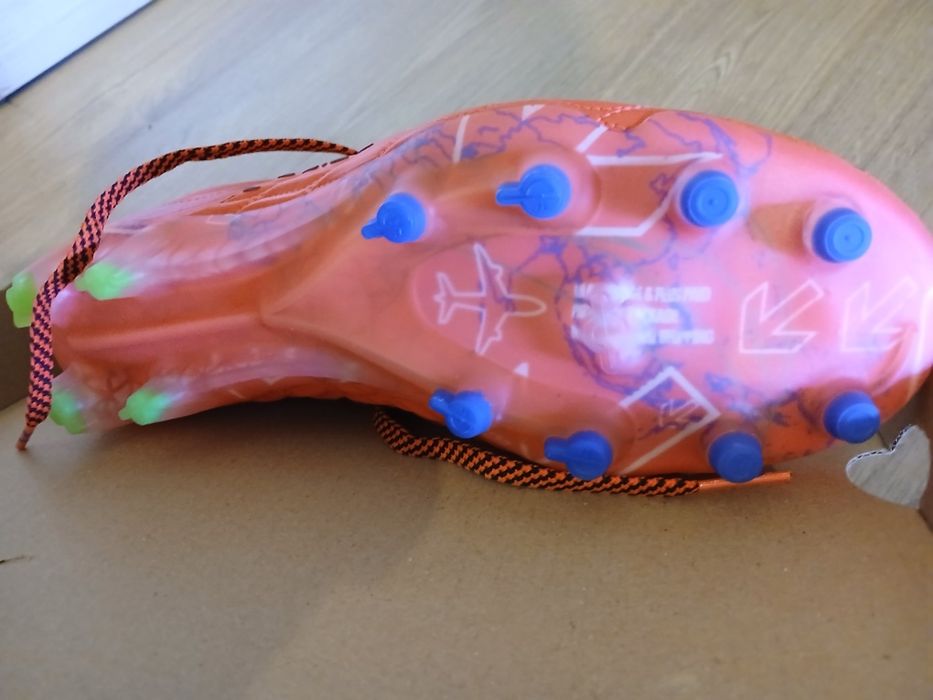 Chuteiras under armour N° 40 novas