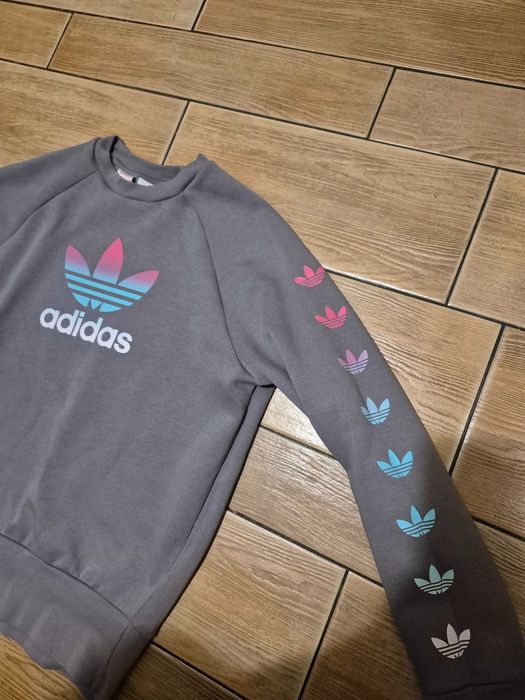 Dziewczęca bluza Adidas rozm.152 cm