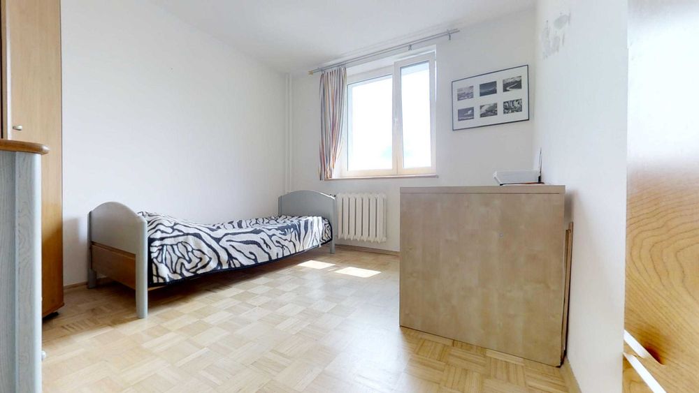 Świeżo odnowiony Pokój współlokatorski -11 m2 w czystym mieszkaniu, cicha lokalizacja.