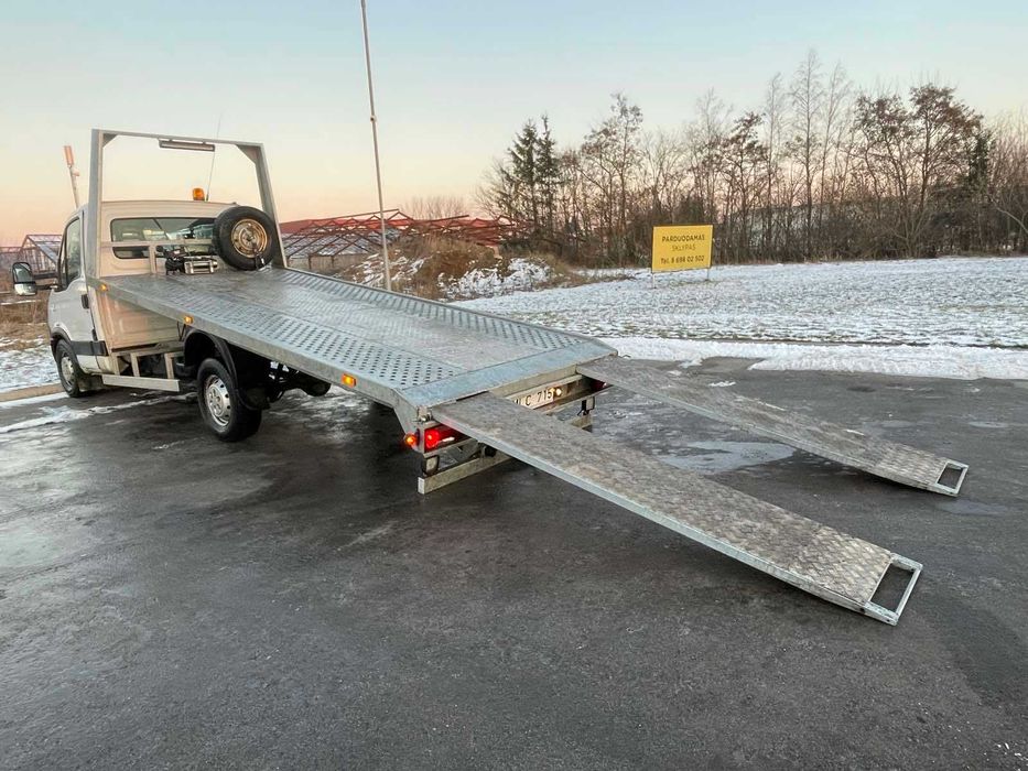 Евакуатор IVECO 35S21 2012 р, платформа з гідравлікою 5 м/2,1 м, обмін