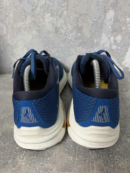 Кросівки бігові Mizuno Wave Inspire 17  42р. 100% оригінал