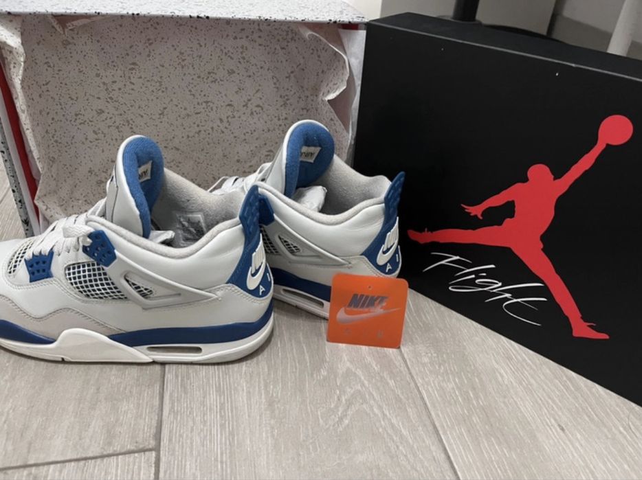 Tênis Air Jordan 4 OG “Azul Militar”