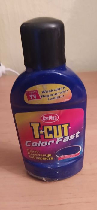 Woski do lakierów samochodowych