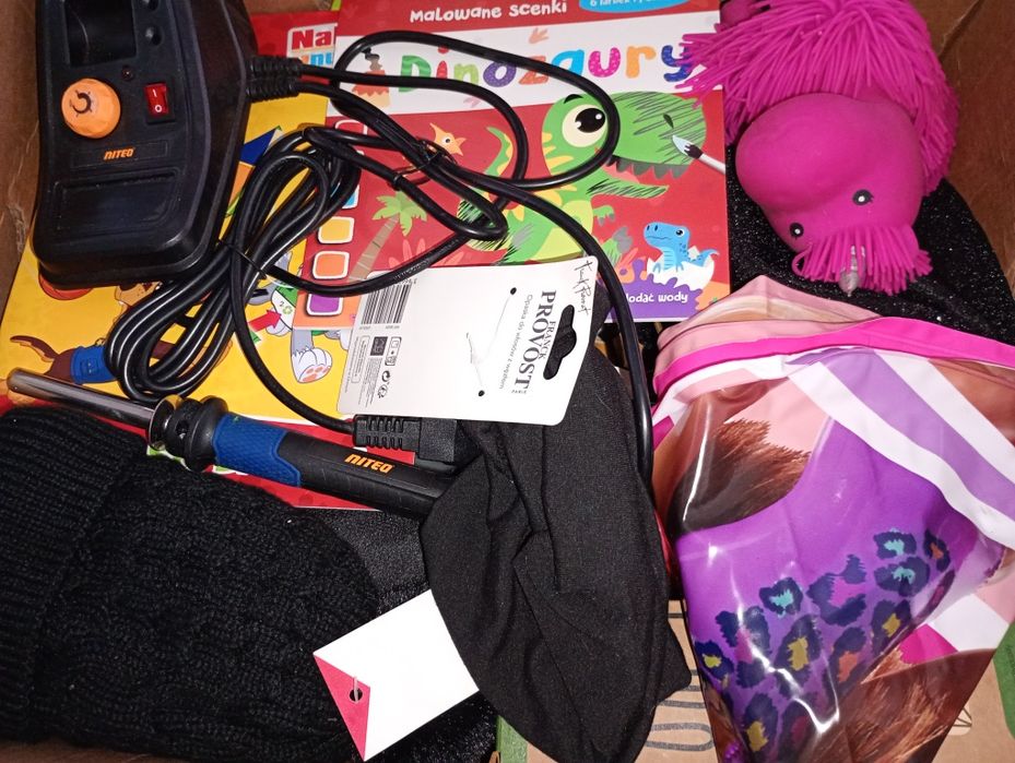 Karton mix biedronka action inne S278