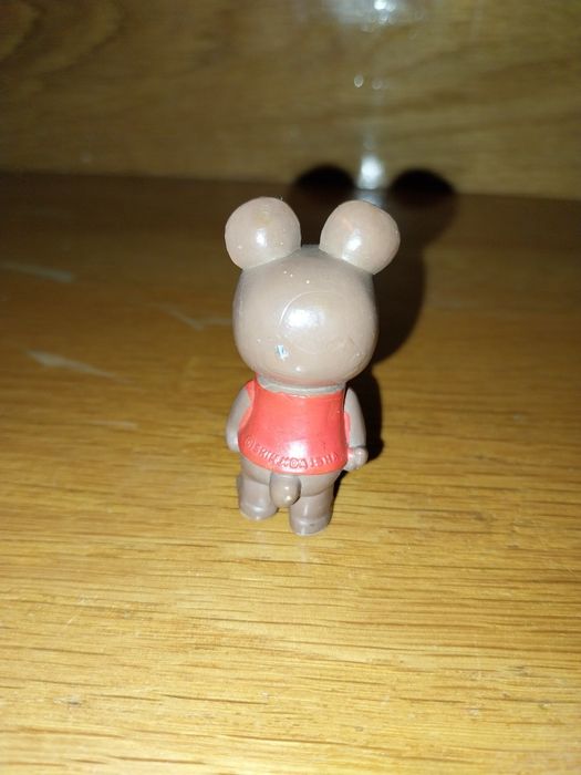 Figura PVC Antiga - Misha