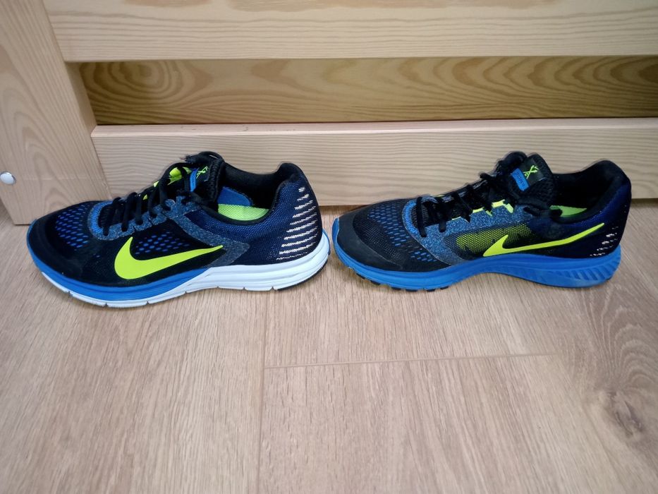 Nike Zoom nr 40.5--25.5 cm