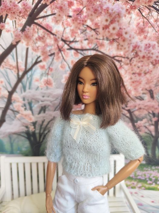 Sweterek dla lalki Barbie lub Poppy Parker
