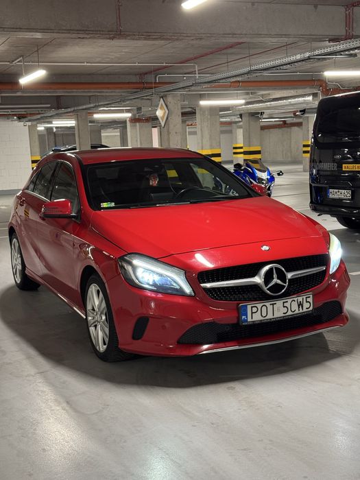 Merdedes-Benz Klasa A180 (BlueEFFICIENCY)