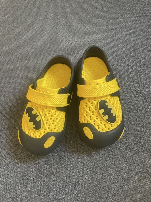 Kroksy batman rozmiar 24 stan idealny